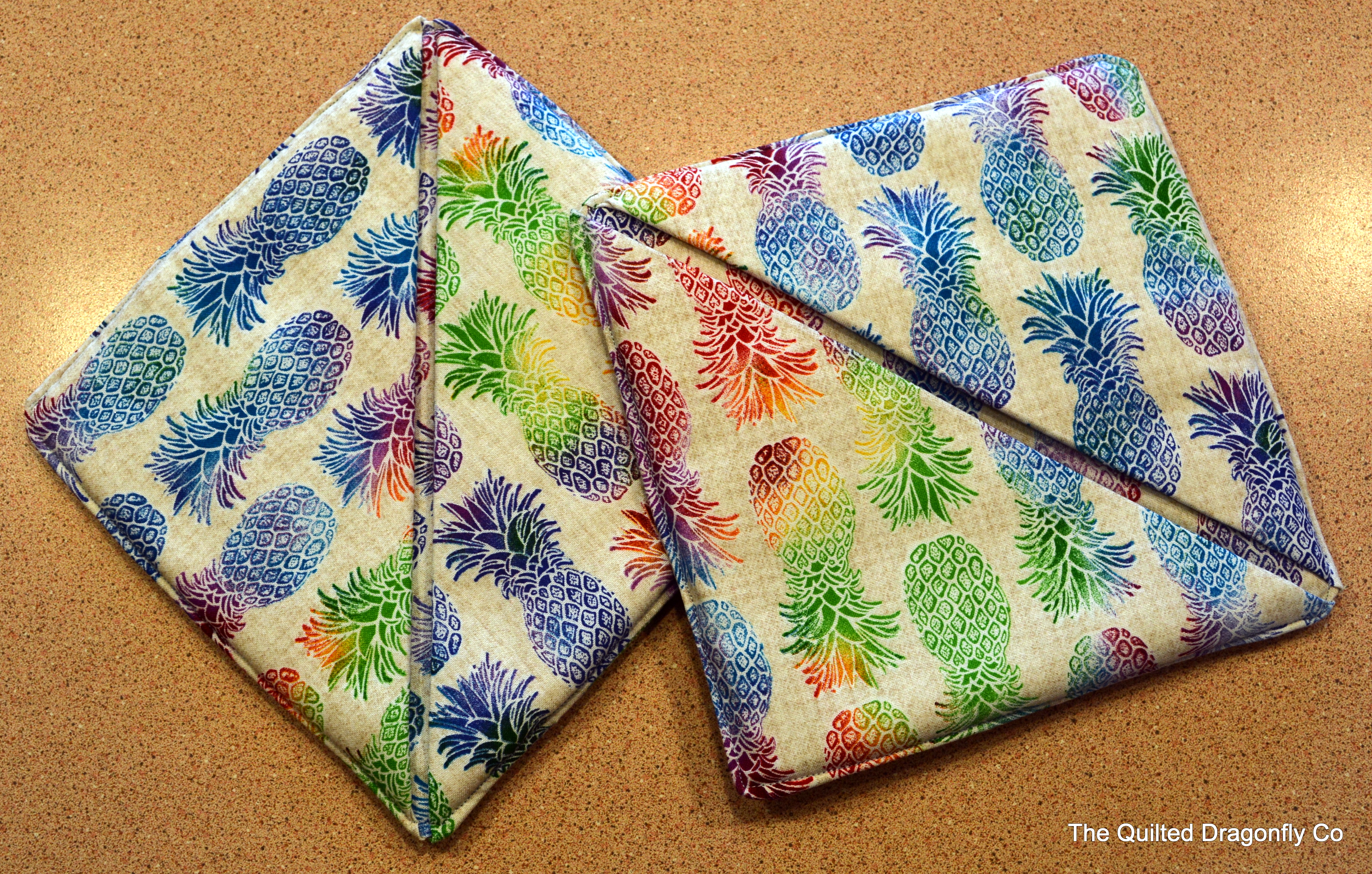 Pineapples Pot Holders